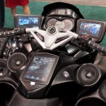 La motocicletta di Batman con iPad integrato!