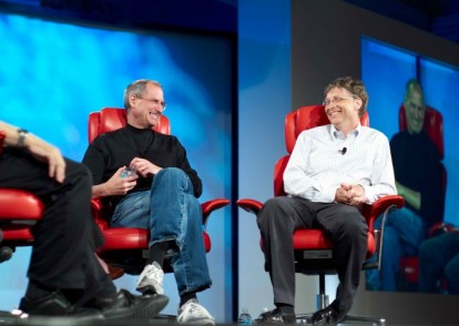 In un’intervista Bill Gates afferma di essersi tenuto in contatto con Jobs fino alla fine con una lettera speciale