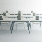 iPad nelle scuole? Ecco INdesk, il banco tecnologico