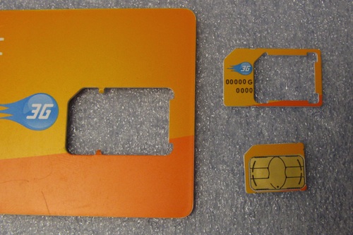 Apple contro RIM, Motorola e Nokia per un nuovo standard di SIM card