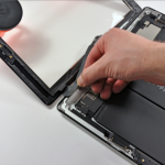 iFixit apre il nuovo iPad e guarda le componenti utilizzate