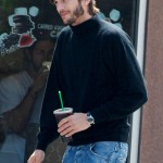 Ecco le prime foto di Ashton Kutcher nel ruolo di Steve Jobs