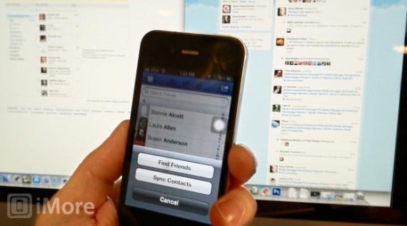 Come integrare i contatti di Facebook e Twitter su iPad – Guida