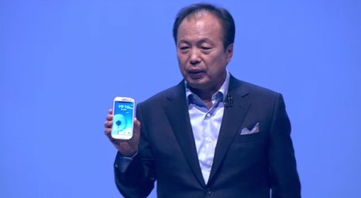 Samsung: “siamo disposti a negoziare con Apple per superare le divergenze”