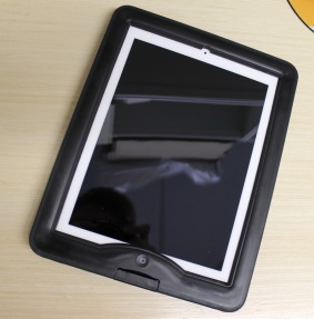 LifeProof presenta la Nuud, una custodia rigida impermeabile per iPad!