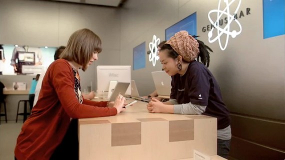 Apple: 50.000 visite al giorno ai Genius Bar attraverso 375 punti vendita