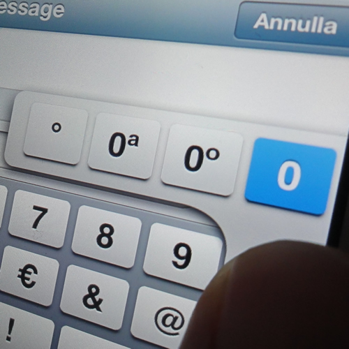 Come scrivere il simbolo grado con la tastiera dell’iPad  – Noob’s Corner