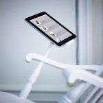 iRocker, la sedia a dondolo che ricarica l’iPad
