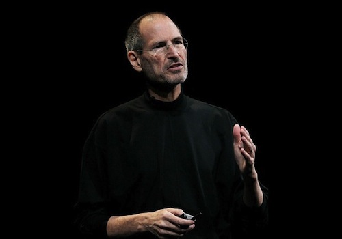 Steve Jobs era inizialmente contrariato all’idea di realizzare prodotti bianchi