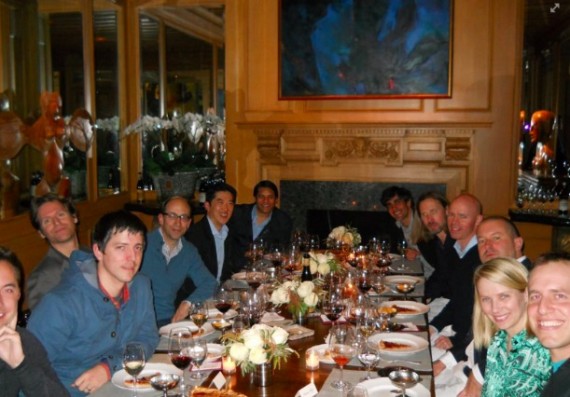 Una foto mostra una interessante cena tra importanti esponenti della Silicon Valley