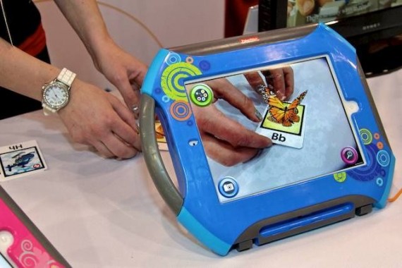 CES 2013: Fisher-Price trasforma l’iPad in un giocattolo per bambini dalla realtà aumentata