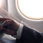 Volo e modalità aereo: non tutti la inseriscono in fase di decollo e atterraggio