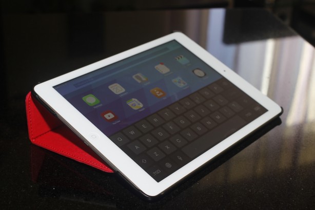 Custodia Aiino “Graphite” per iPad Air – La recensione di iPadItalia