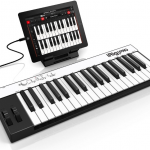 IK Multimedia dota la iRig Keys di cavo Lightining ed amplia il catalogo con la iRig Keys Pro