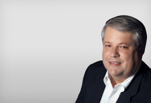 L’italiano Luca Maestri prenderà il posto di CFO in Apple, dopo l’addio di Peter Oppenheimer