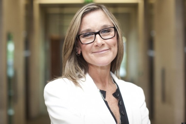 Angela Ahrendts diventerà dama d’onore dell’Impero Britannico