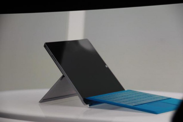 Microsoft presenta il Surface Pro 3, il tablet/laptop da 12″