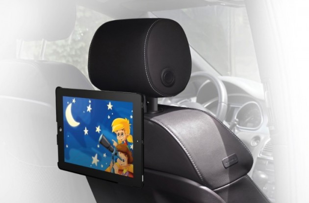 Car Cinema, il supporto Meliconi per trasformare l’iPad in un piccolo cinema da auto