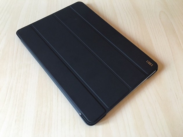 Roller Case di Aiino: una custodia essenziale per iPad Pro da 9.7 pollici