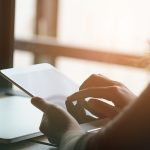 Il mercato dei tablet crolla, Apple unica isola felice