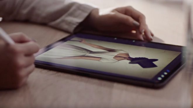 Apple mostra come con iPad Pro si disegnano i poster delle serie TV