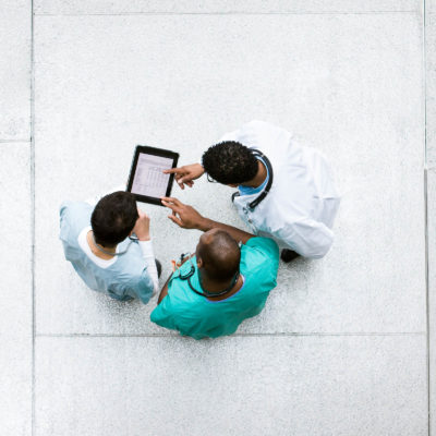 Ospedali utilizzano iPad per evitare contagi, comunicare con i pazienti e altro ancora