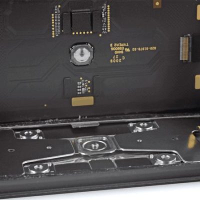 iFixit analizza il trackpad della Magic Keyboard per iPad Pro