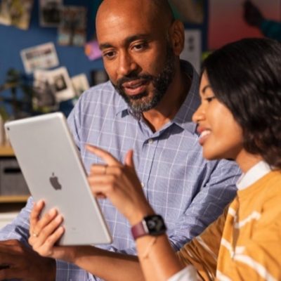Apple annuncia i corsi estivi gratuiti per i professionisti che usano iPad