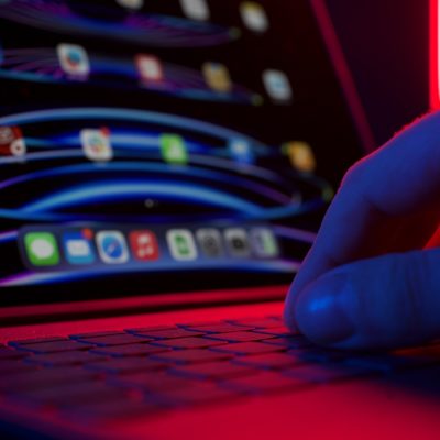 iPad Pro 2022 con chip M2 (12,9″): potenza a tutti i COSTI… e che costi! – RECENSIONE