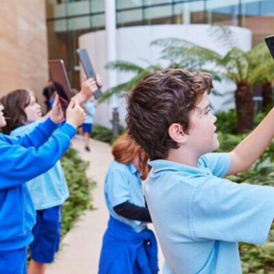 Apple mette in evidenza l’esperienza AR interattiva “Deep Field”